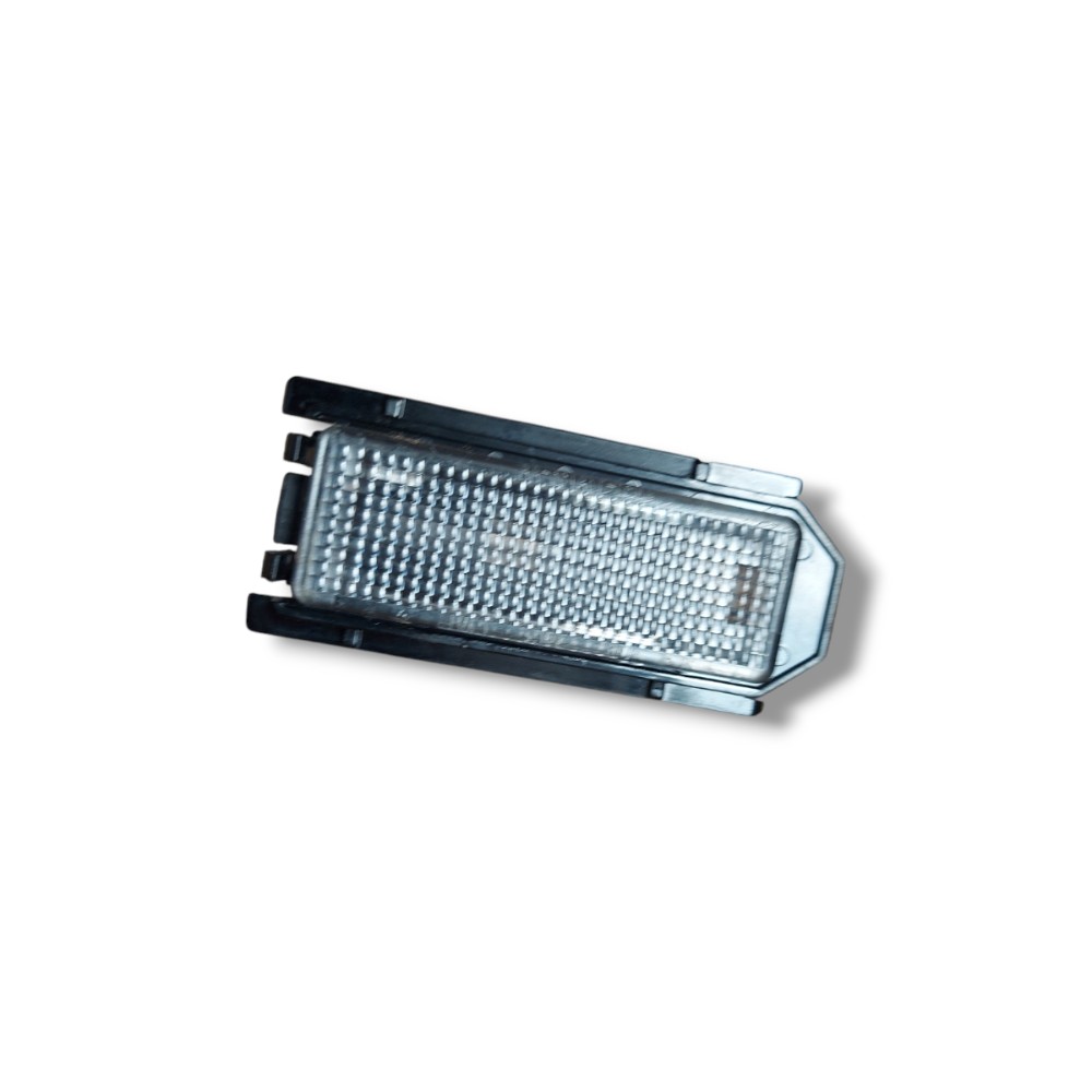 Luz Cortesia Porta Malas Ford Focus 2013 2015 2017 1