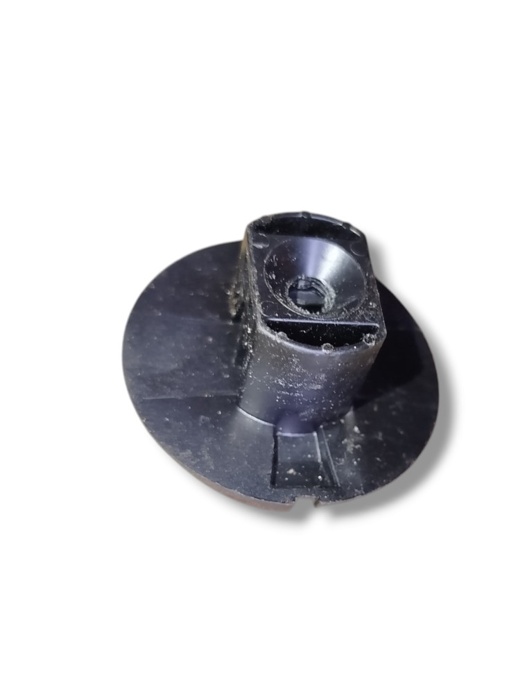 Pino Trava Segurança Forro Carpet Toyota Etios 2016 2020 8