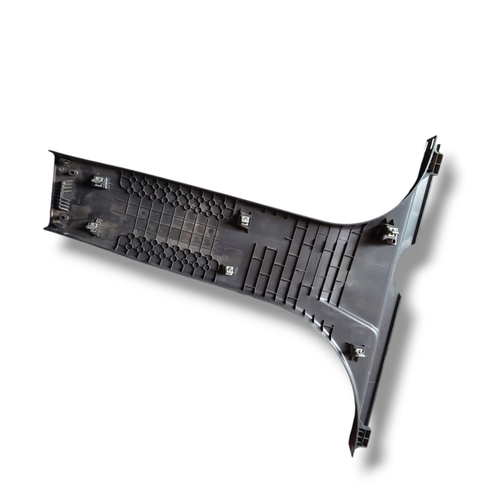 Acabamento Inferior Coluna Esquerda Ford Ka 2014 2015 2020 6