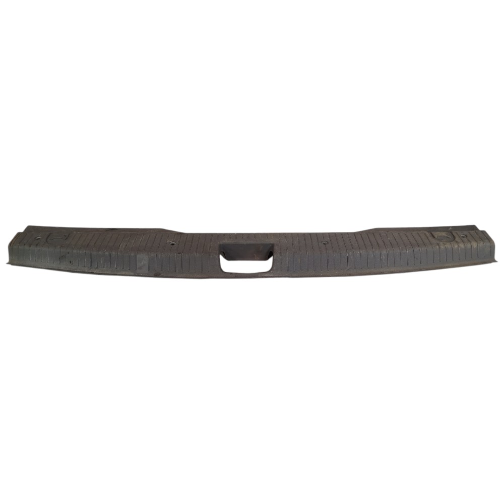 Moldura Acabamento Inferior Porta Mala Gm Meriva 2002 A 2012