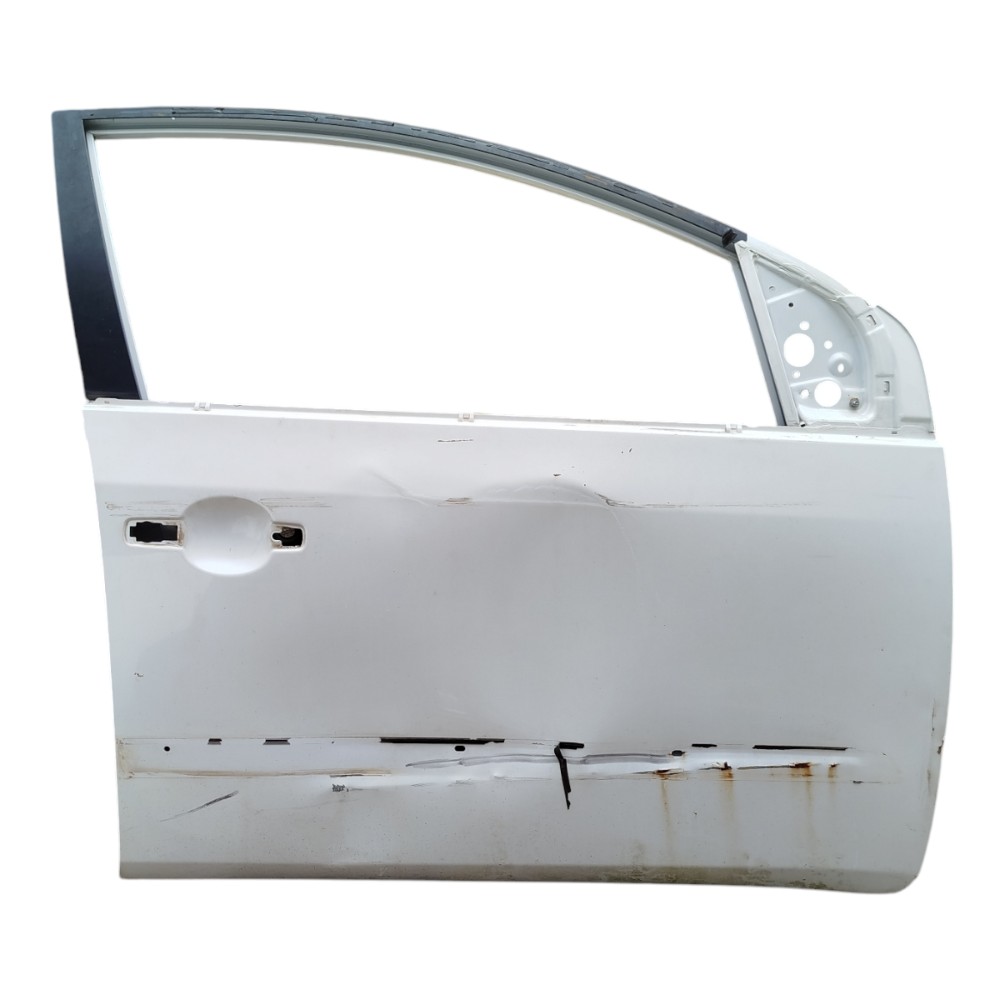 Porta Dianteira Direita Nissan Sentra 2008 A 2012 C/detalhe Dianteira Direito Branco