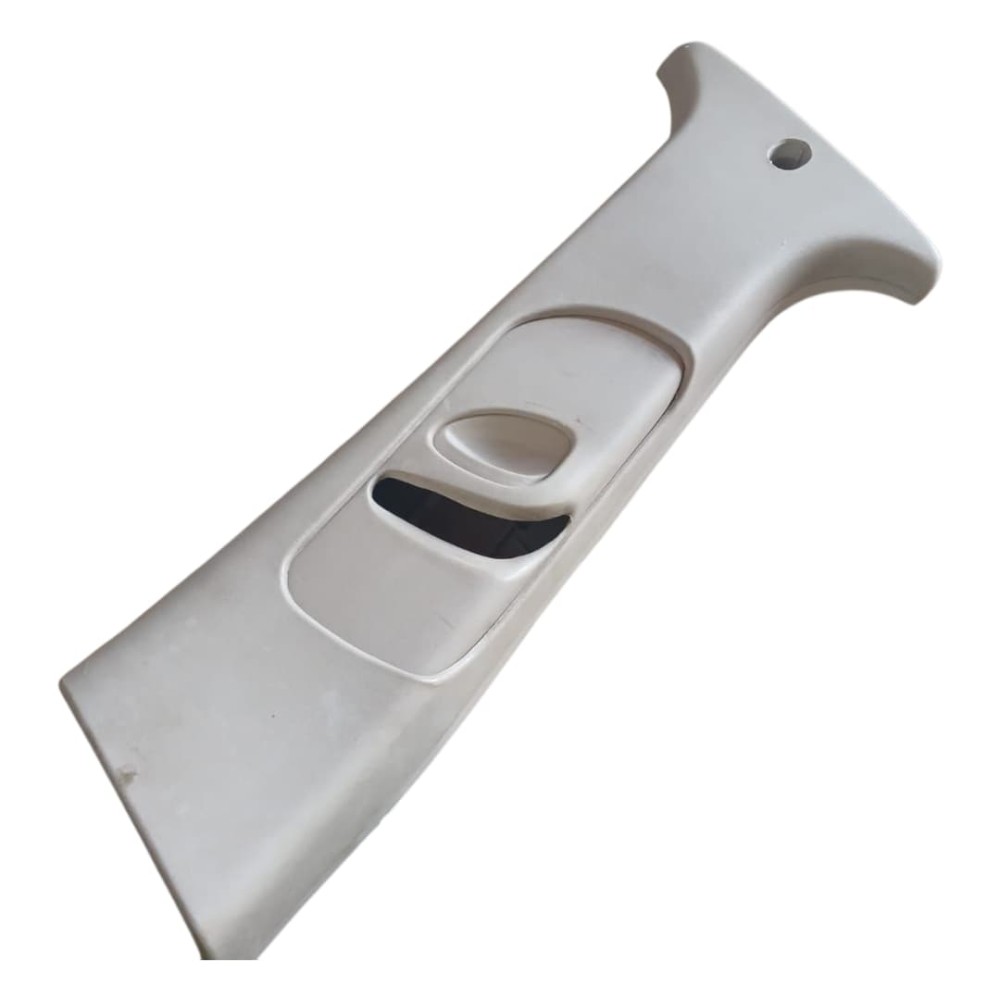 Acabamento Coluna Central Ld Esquerdo Corsa Montana 2002/12