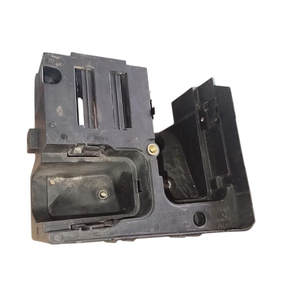Suporte Caixa Fusíveis Volkswagen Jetta 2.5 2007 2008 2013 7