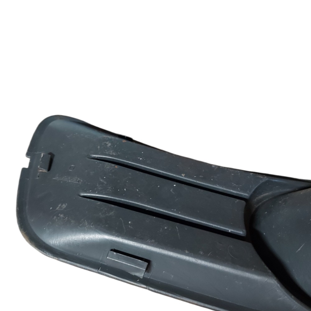 Moldura Farol De Milha Direito Fiat Palio 2009 2011 2014 Cinza Direito 4