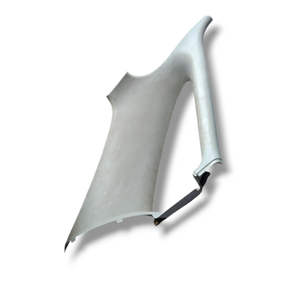 Moldura Coluna Vidro Traseiro Esquerdo Gol Saveiro 1999 2005 3