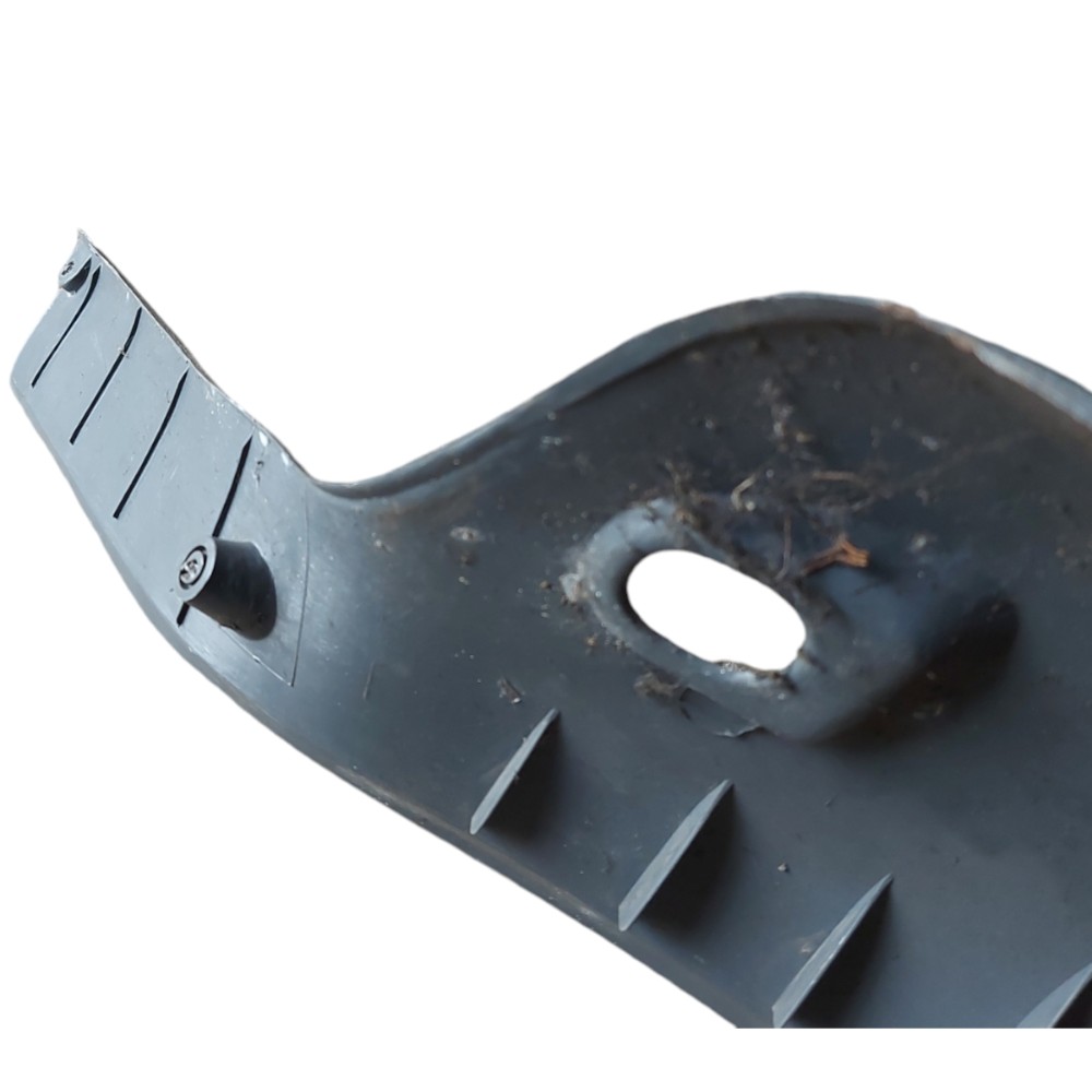 Moldura Caixa Roda Traseira Direita Palio 1999 2002 2004 4