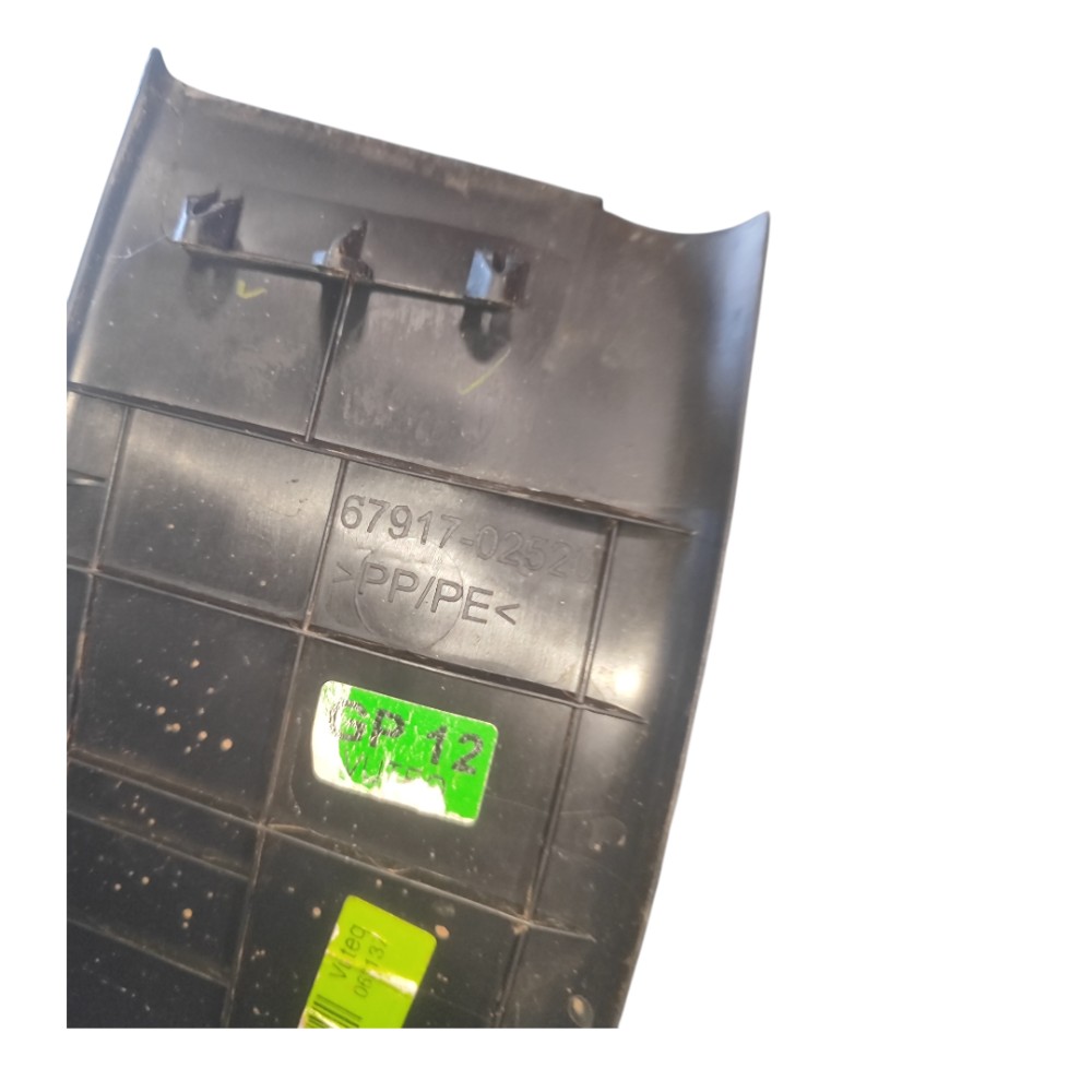 Soleira Porta Tras Direita Toyota Yaris Corolla 2020 2026 7