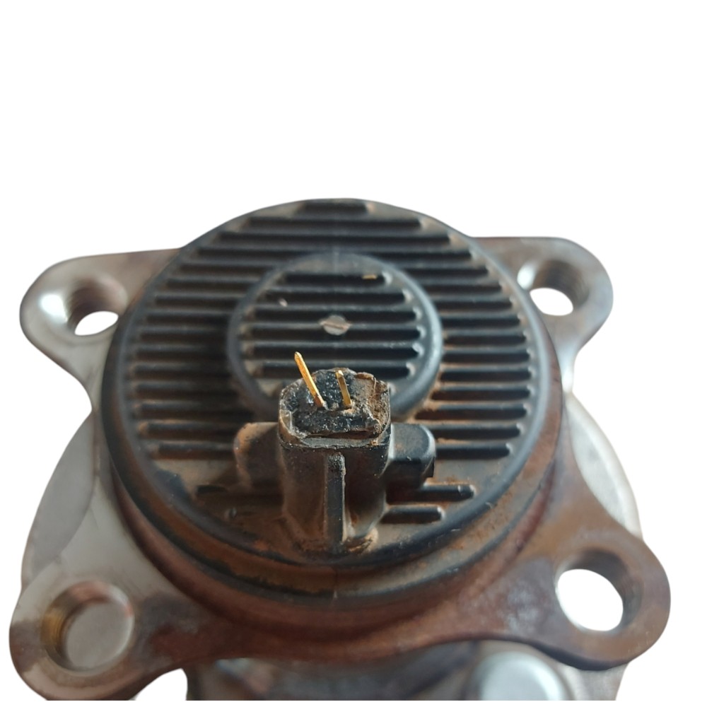 Cubo Rolamento Roda Traseira Toyota Etios 2015 2016 2017 4