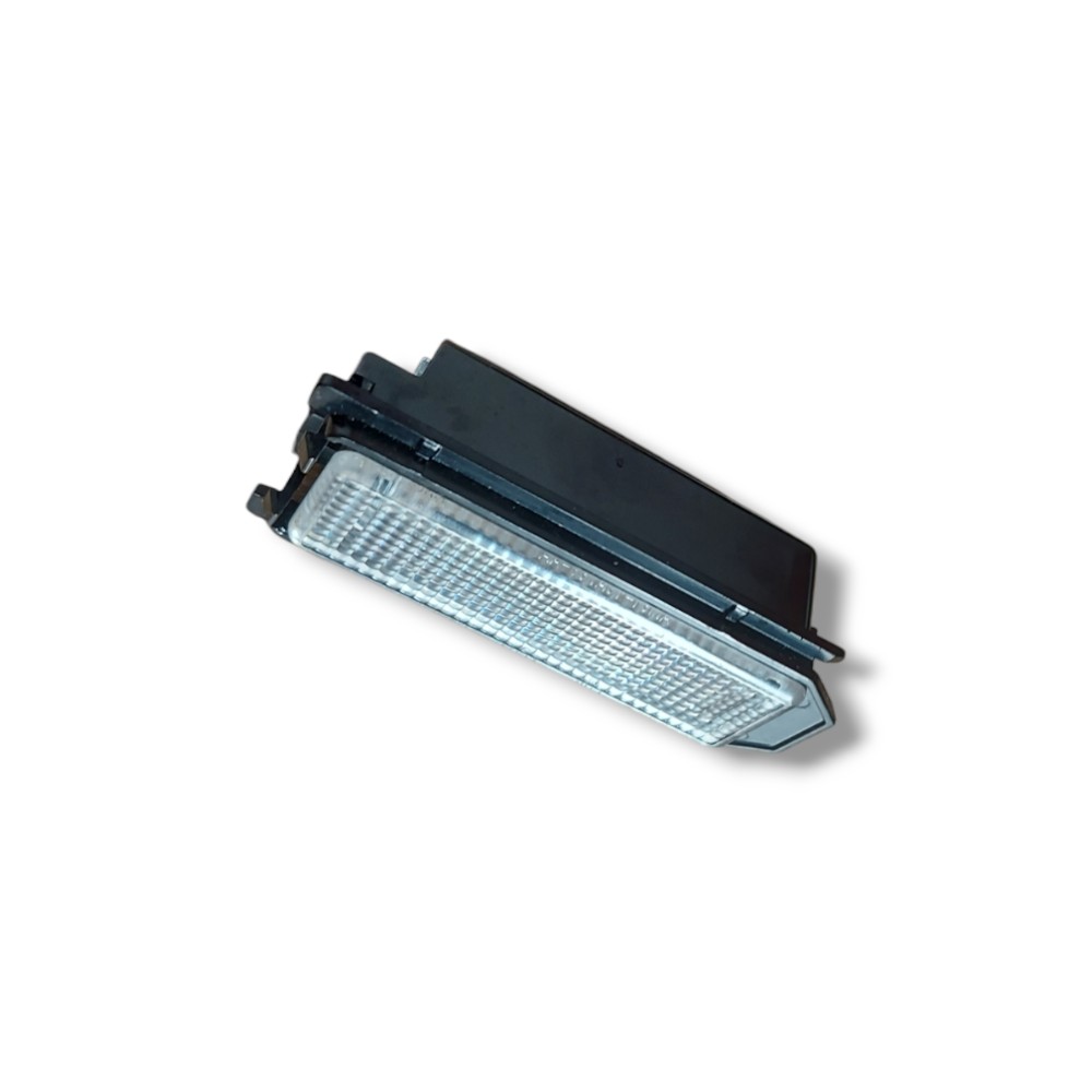 Luz Cortesia Porta Malas Ford Focus 2013 2015 2017 4