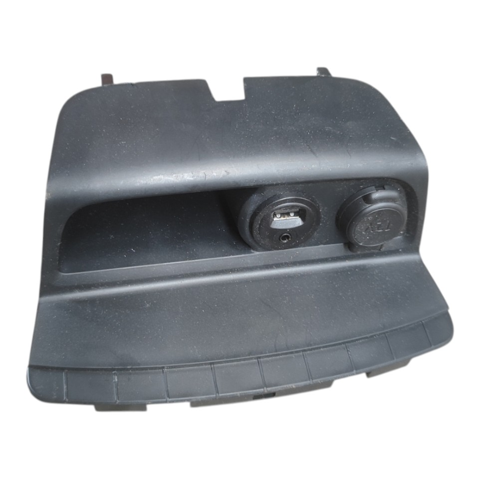 Porta Moldura Usb Entrada Cinzeiro Peugeot 208 2008 2021 2