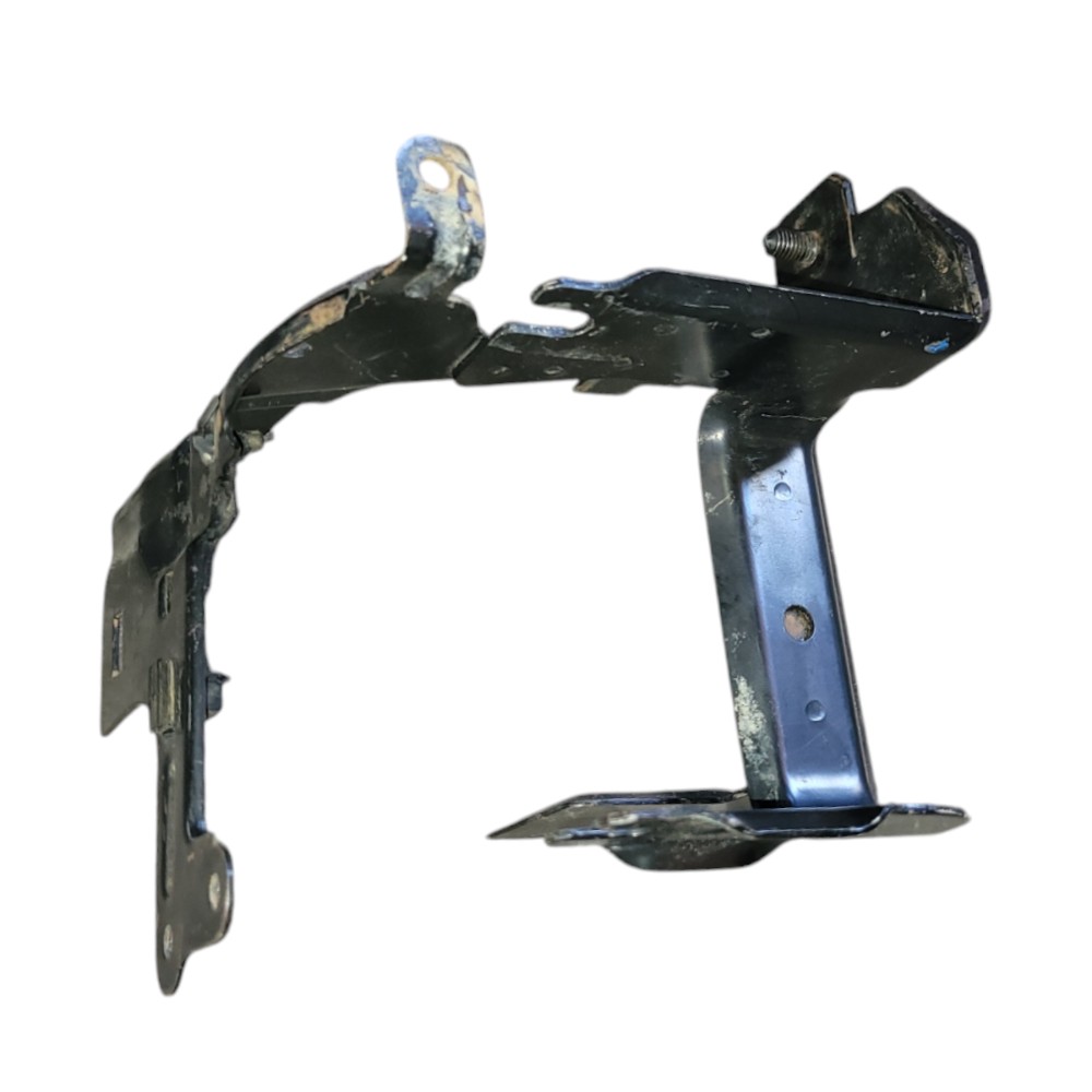 Suporte Não Identificado Gm Astra 199 2000 2001 2002 2011 3