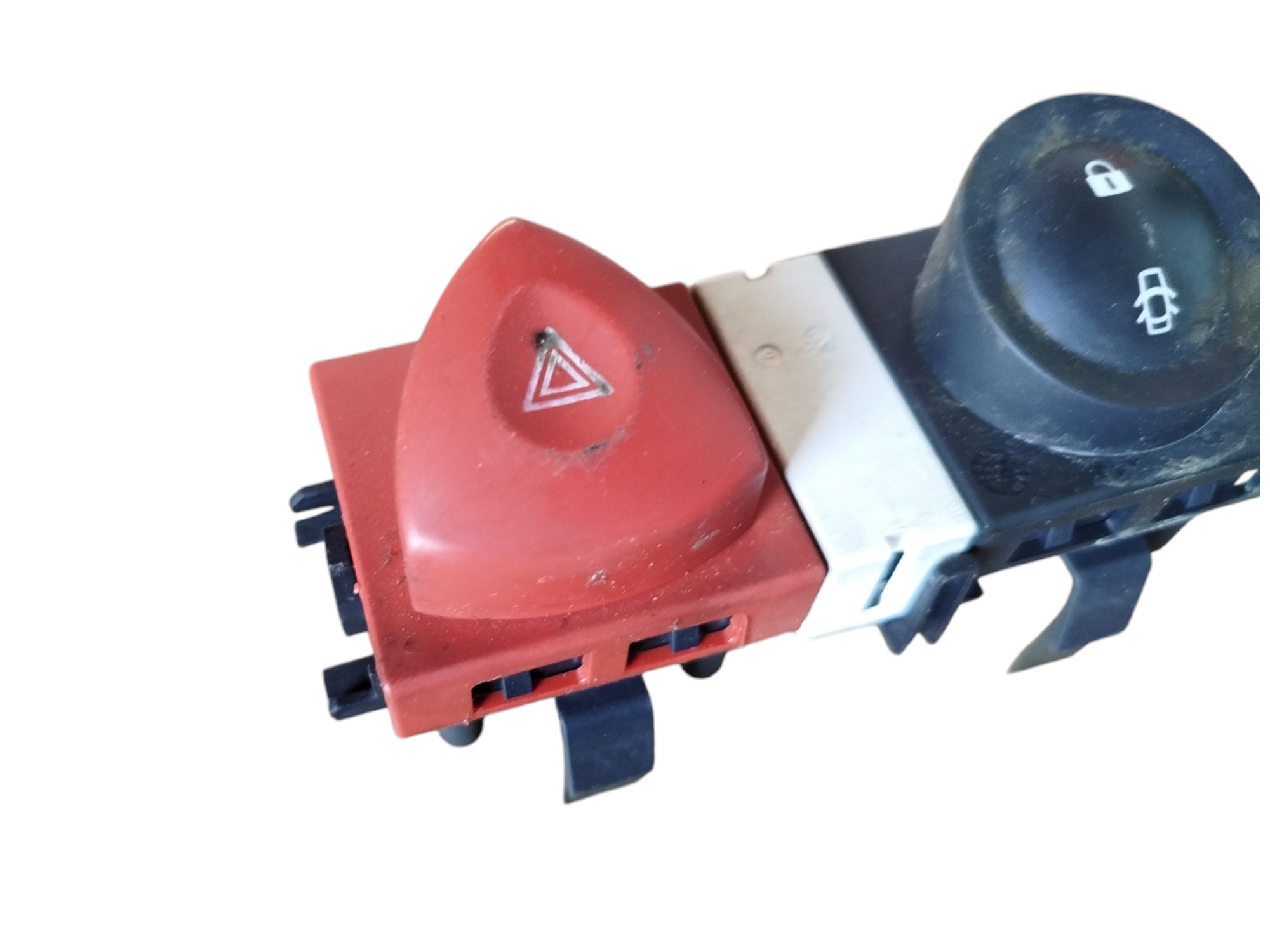 Botão Pisca Alerta Trava Megane Grand Tour 2007 2012 8