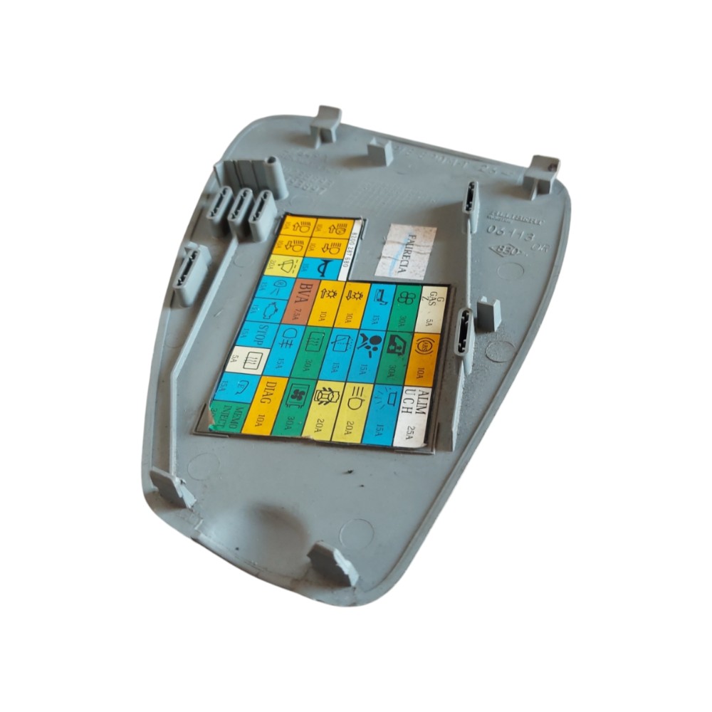 Tampa Caixa Fusíveis Interna Renault Clio 2001 2003 2008 5