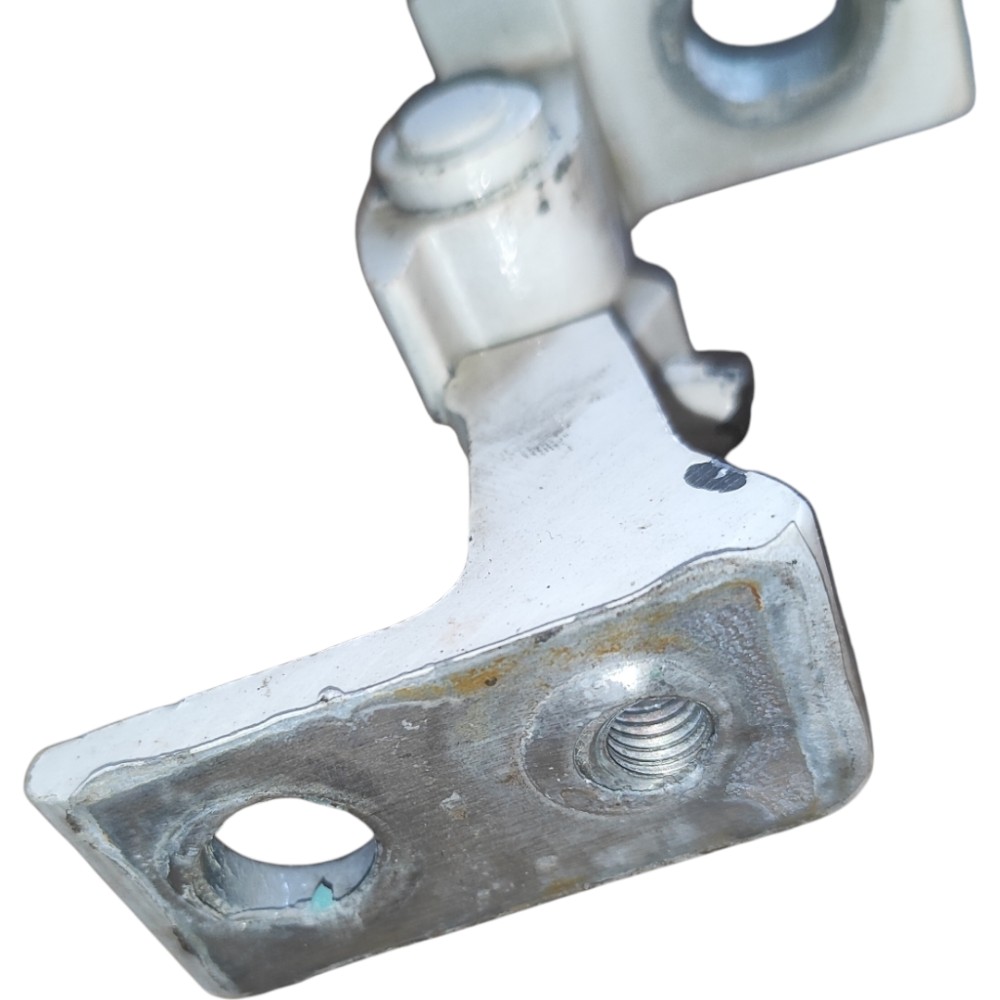 Dobradiça Porta  Esquerda Vw Saveiro Voyage Gol G5 G6 G7 G8 5