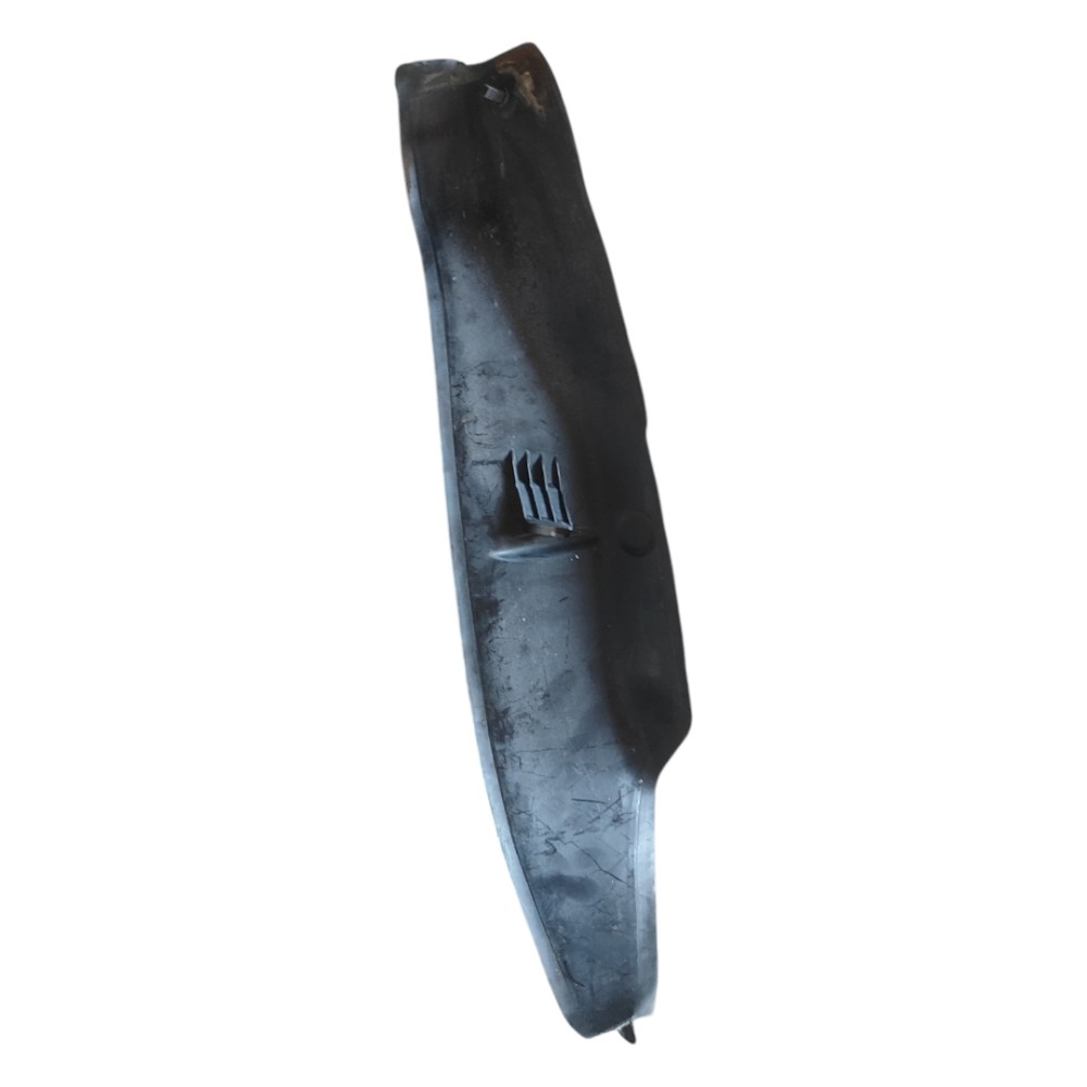 Moldura Defletor Interno Parabarro Direito Vw Polo 2009 2014 Preto