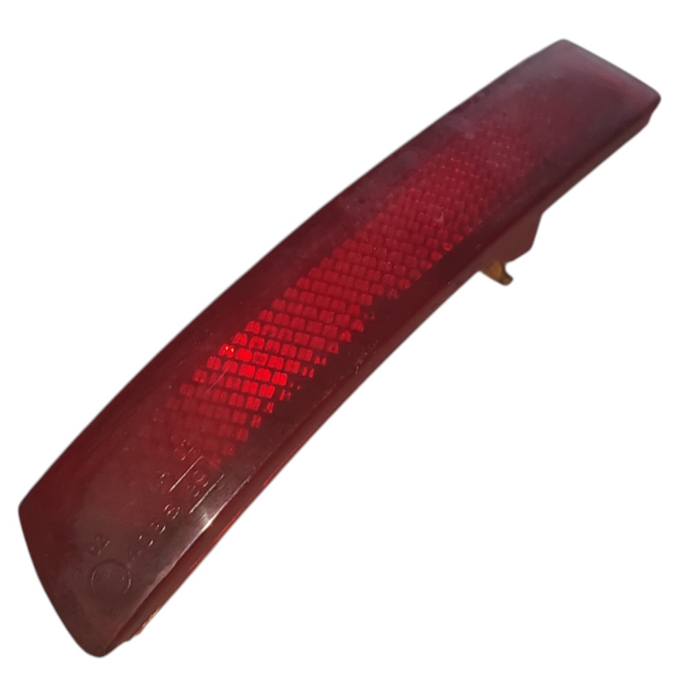 Refletor Parachoque Traseiro Esquerdo Fiat Palio 2004 2012 Vermelho