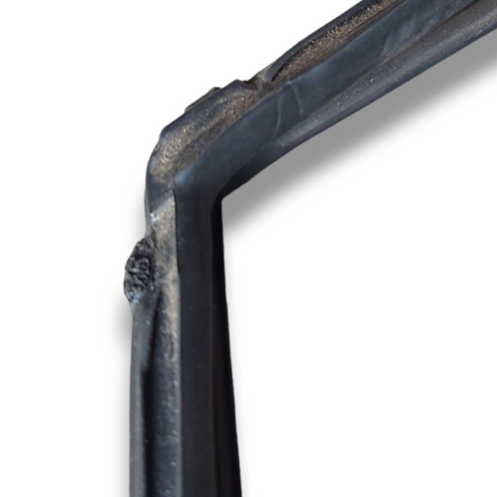 Borracha Do Vidro Traseiro Esquerdo Corolla 2009 2010 2013 3