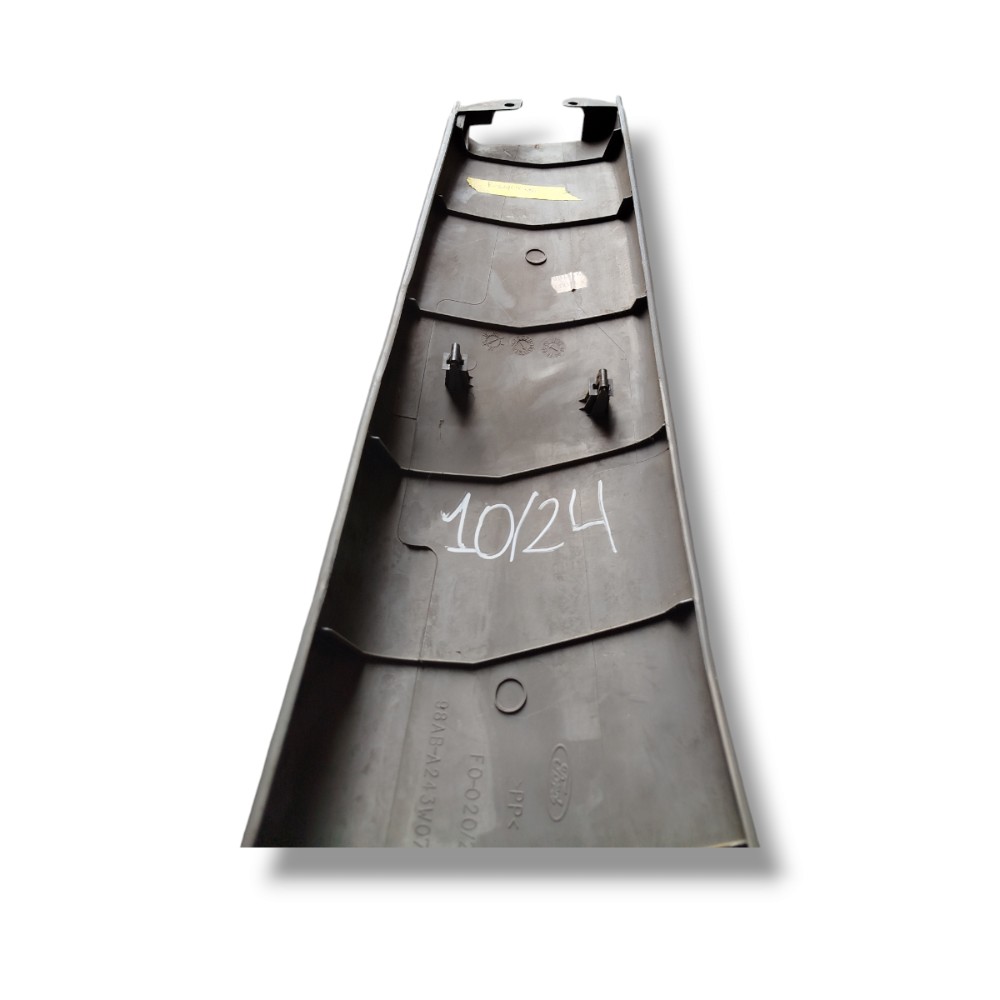 Acabamento Esquerdo Coluna Central Focus 2001 2002 2007 2008 4