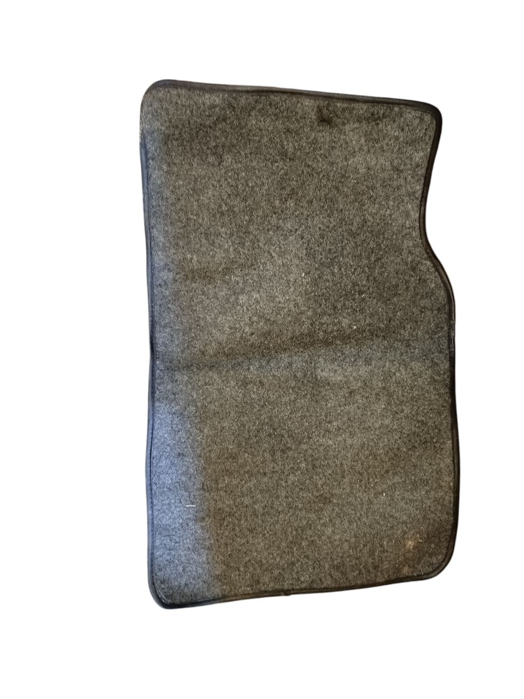 Tapete Ford Focus Dianteiro Direito 2001 2002 2003 2004 2008