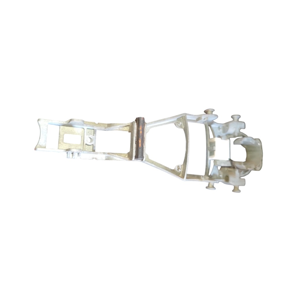 Suporte Traseiro Direito Maçaneta Vw Jetta 2007 2008 2011 Traseira