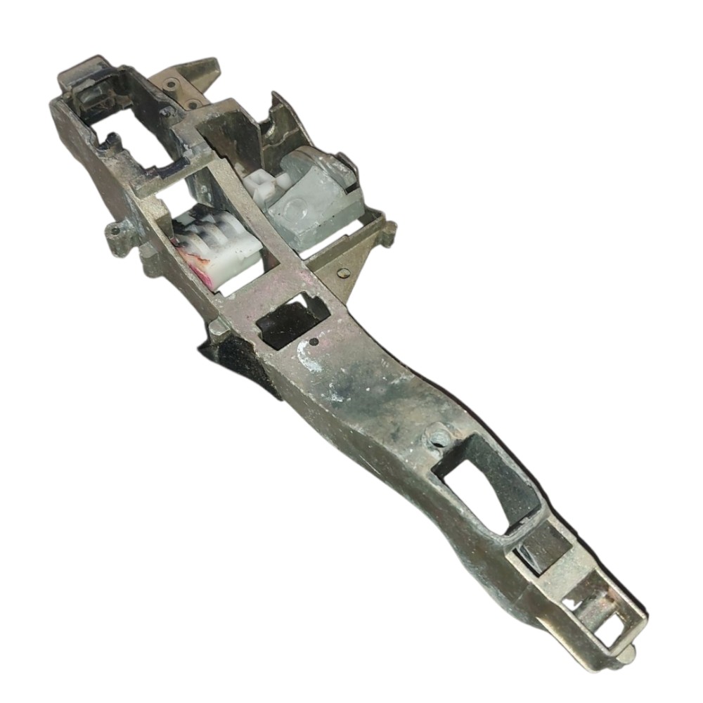 Suporte Maçaneta Externa Diant/tras Direito C3 C4 208 408 Dianteira/traseira