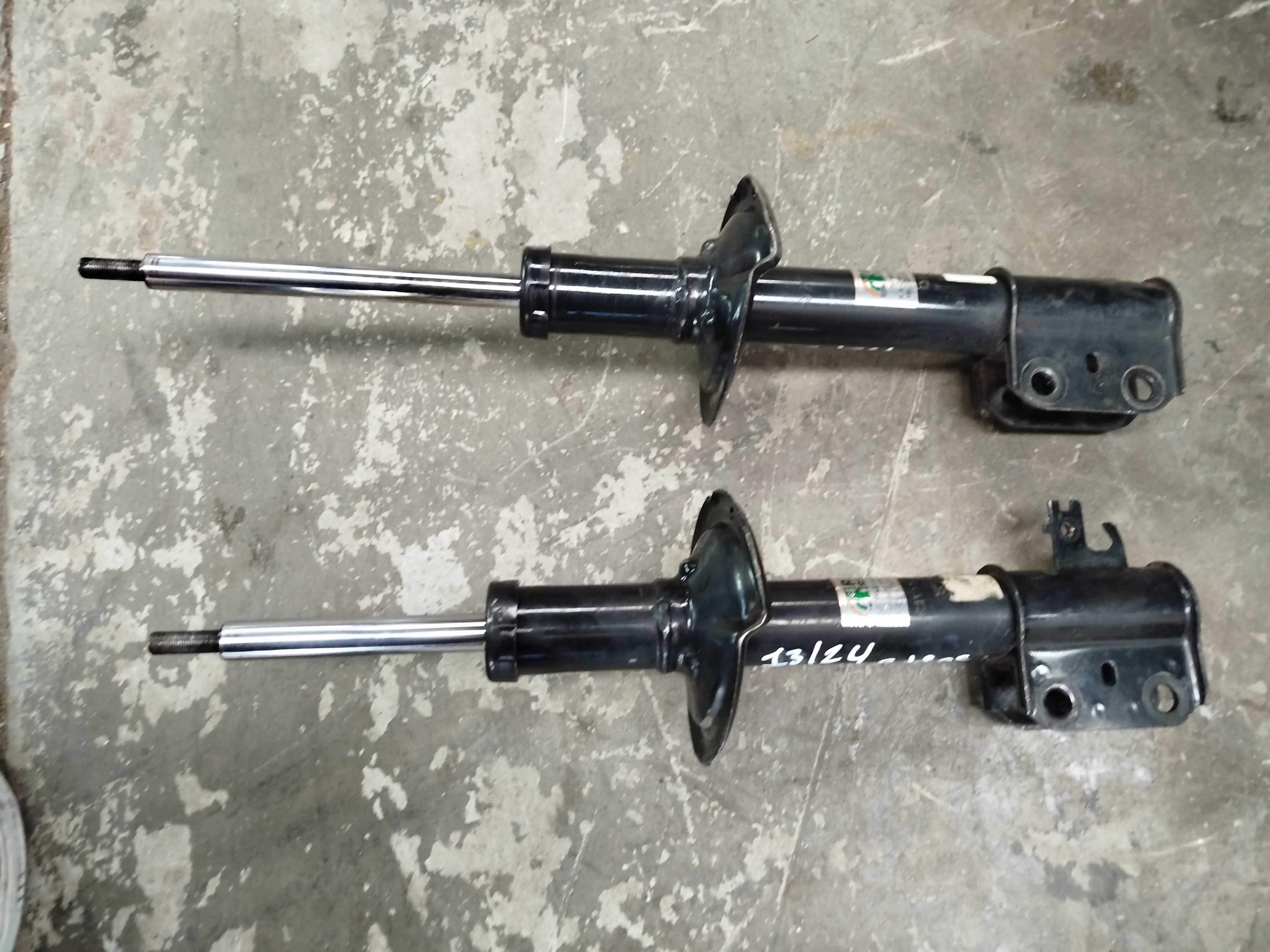 Par Amortecedor Dianteiro Toyota Etios 2013 2014 2015 2021 2