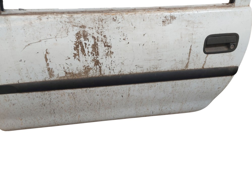 Porta Dianteira Esquerda Motorista Pick Up Corsa 1997 2000 10