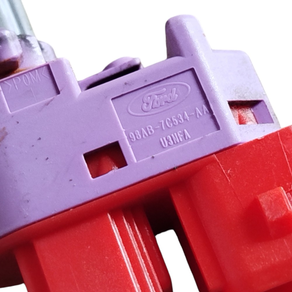 Sensor Pedal Interruptor De Embreagem Ford Focus 2001 A 2005 5