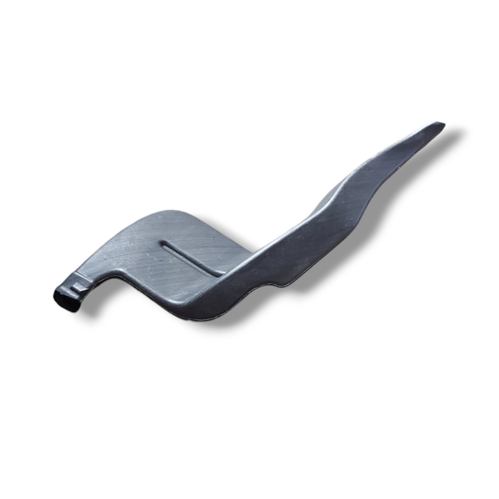 Duto Esquerdo Caixa De Ar Peugeot 307 Citroen C4 2008 2012 3