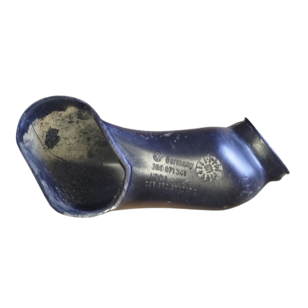 Tubo Passa Fios Dianteira Direita Vw Passat 1996 1997 2005