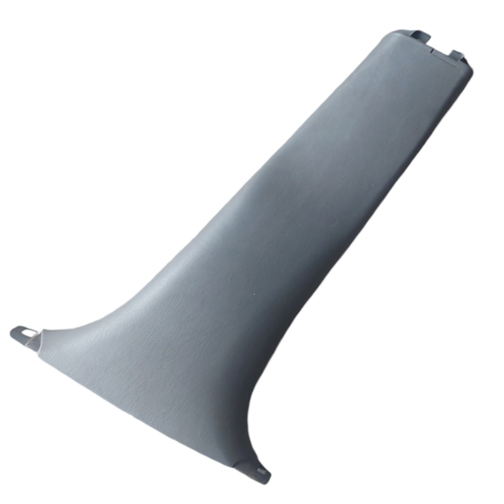 Acabamento Coluna Central Direita Focus 2000 2001 2005 2008 1