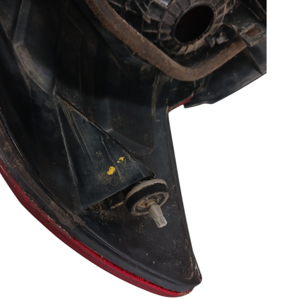 Lanterna Esquerda Ford Ka 1.0 Zetec Rocan 2 Portas 2008 2013 Esquerdo/motorista Vermelha 9