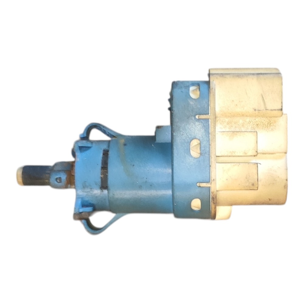 Sensor Interruptor Pedal Luz Freio Discovery 3 4 2008 2015