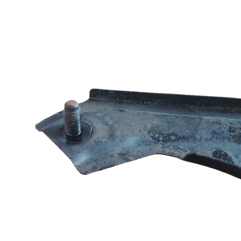 Suporte Inferior Esquerdo Radiador Ford Focus 2014 2017 2019 3