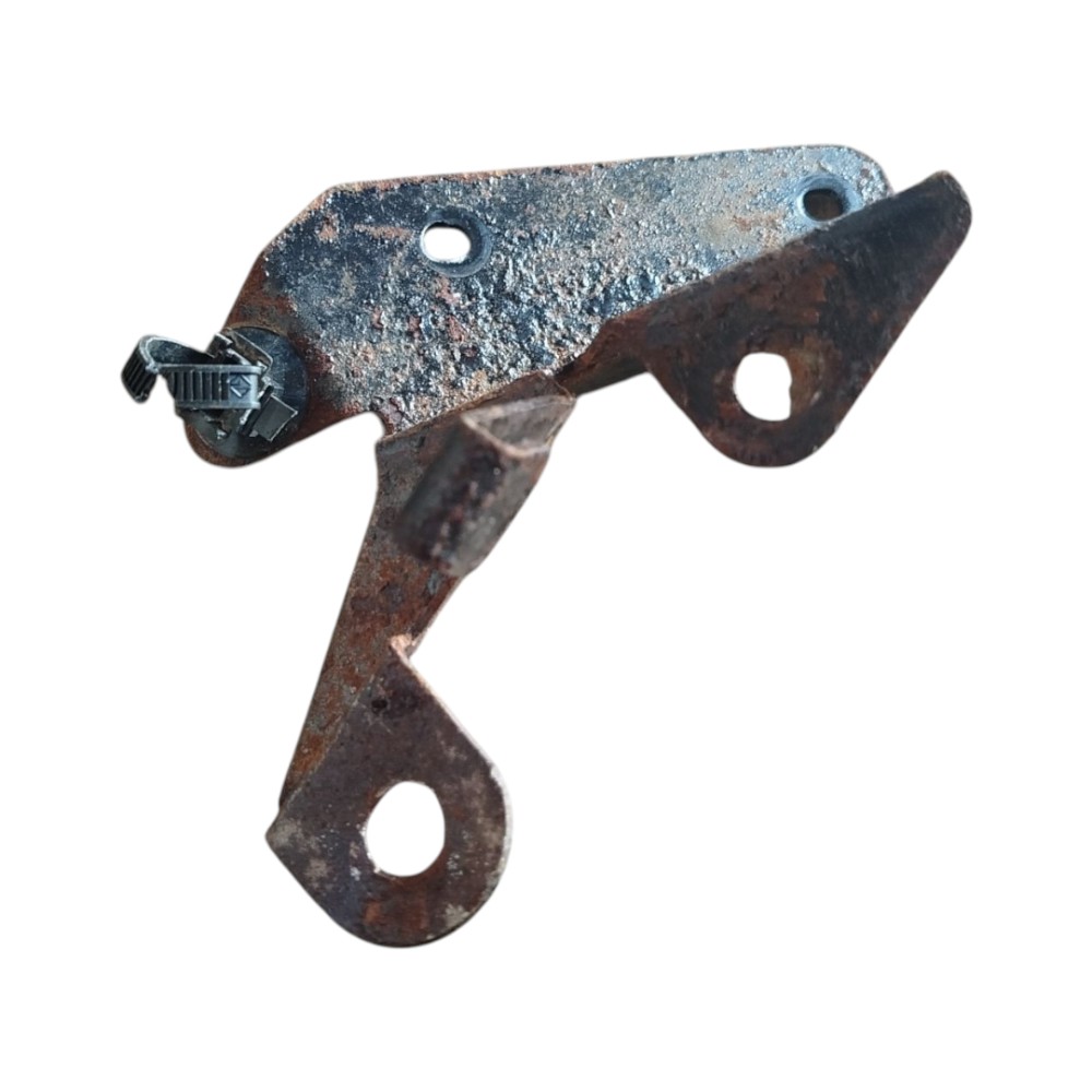 Suporte Fixação Renault Clio 2004 2005 2006 2007 2008 2011
