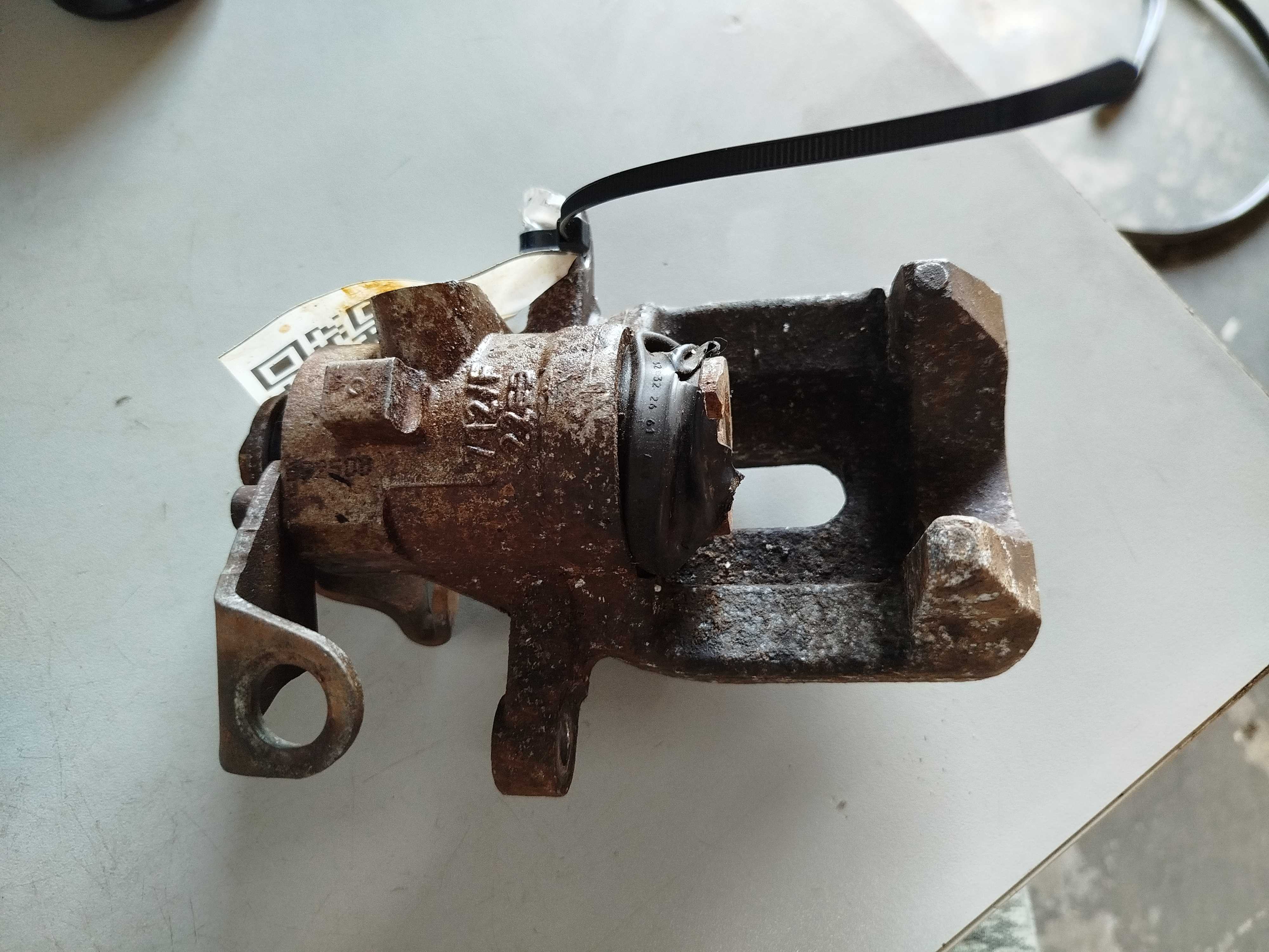 Pinça Freio Traseira Direita Peugeot 307 2.0 2003 2004 2013