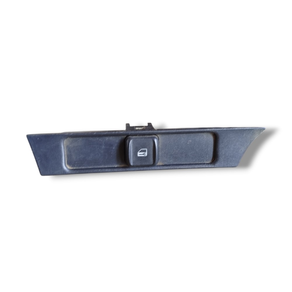 Moldura Botão Trava Elétrica Porta Astra 1999 2001 2010 2011