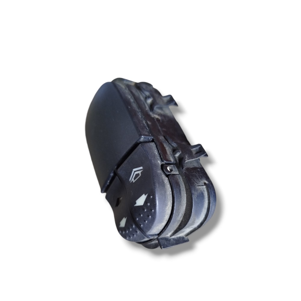 Botão Vidro Dianteiro Esquerdo Focus 2001 2005 2008 4