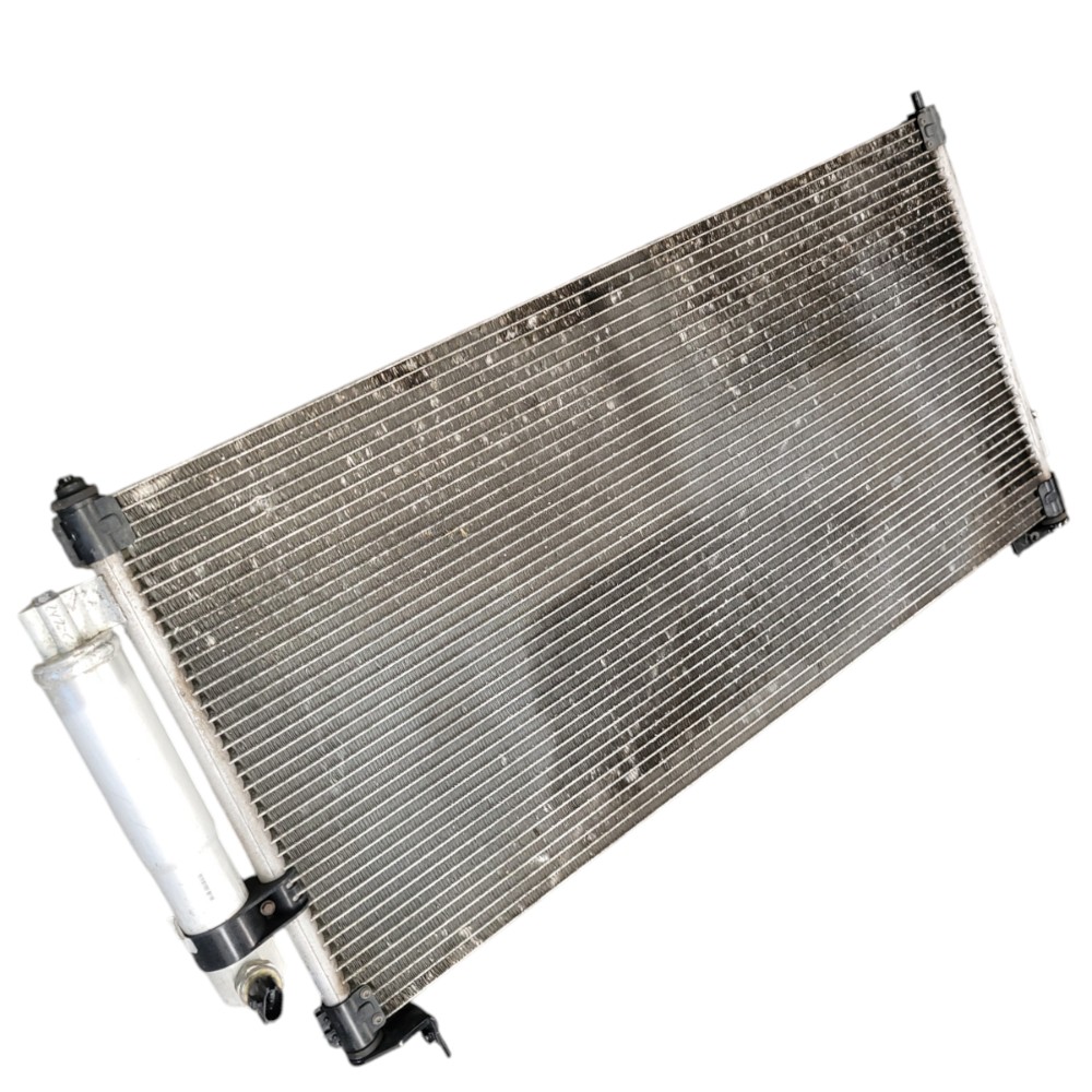 Condensador Nissan Sentra 2.0 2008 2009 2010 2011 2012 6