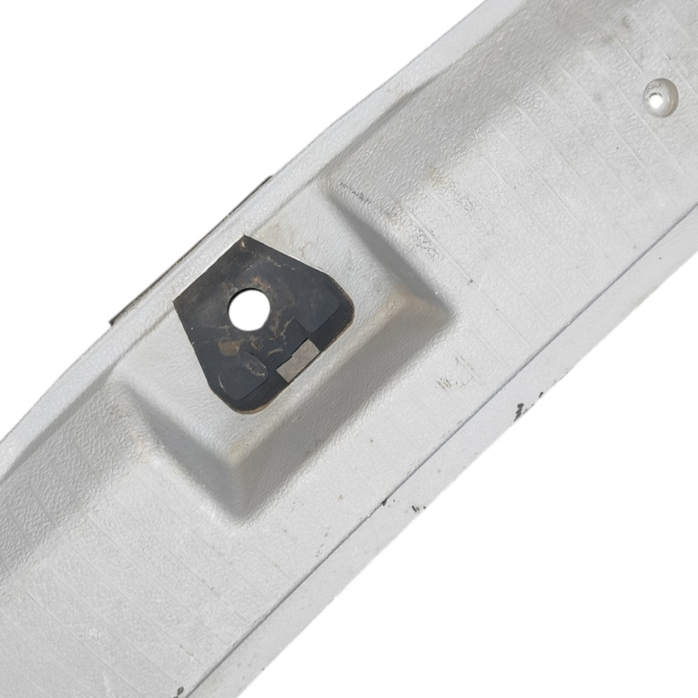 Soleira Porta Malas Gm Zafira 2001 2002 2003 2004 2005 2012 Cinza 4