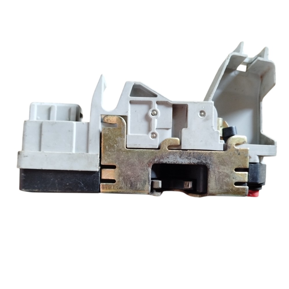 Fechadura Porta Dianteira Esquerda Peugeot 307 2006 A 2012 2