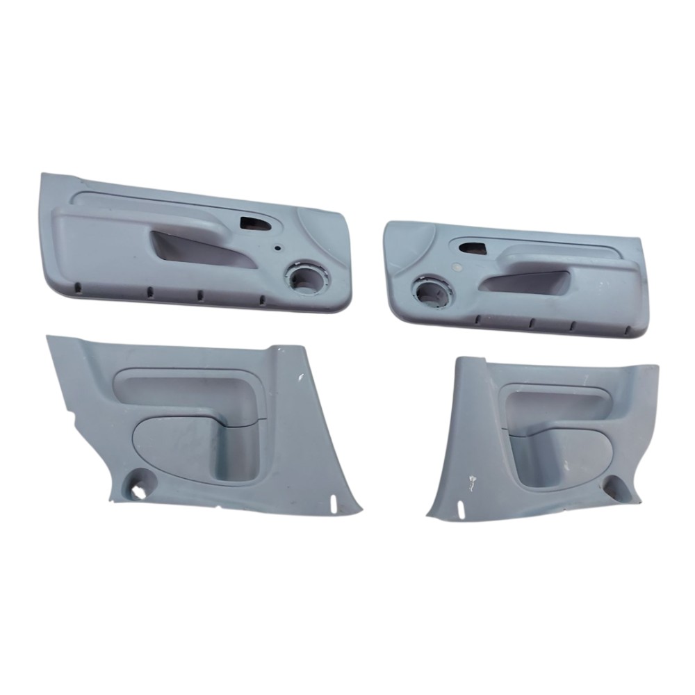 Jogo Forro Porta Renault Clio 2p 2004 2005 2010 2012 Detalhe