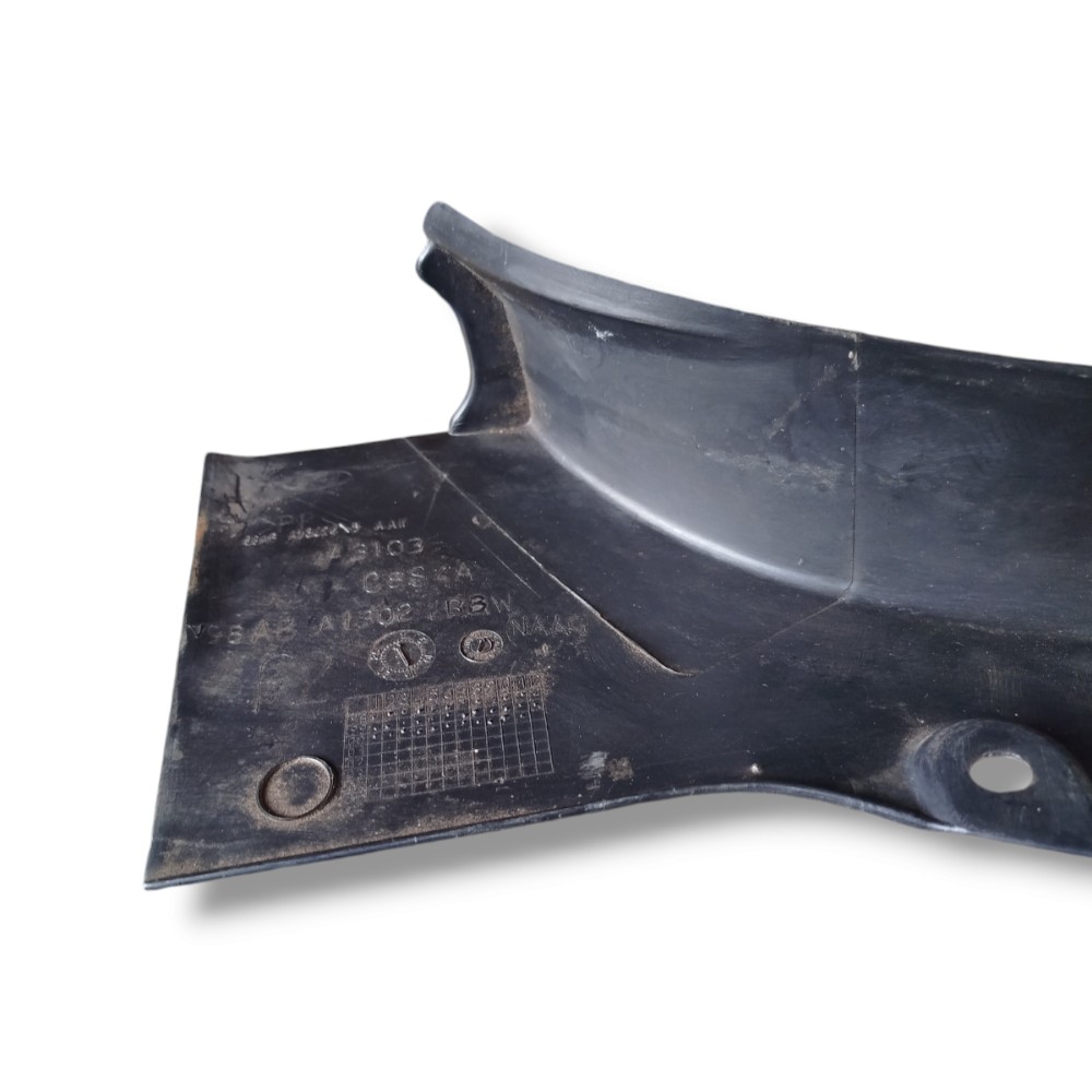 Moldura Direita Porta Malas Focus 2001 2005 2008 6