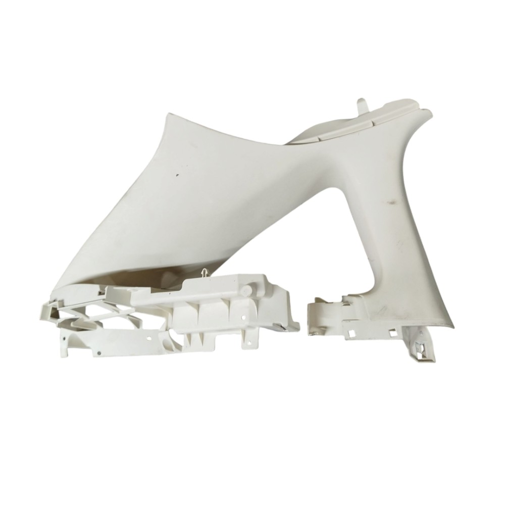 Acabamento Coluna Traseira Esquerda Citroen C4 2008 A 2013 Branco