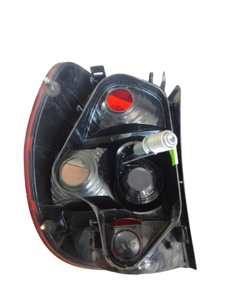 Lanterna Traseira Direito Volkswagen Fox 2003 A 2010 Direito/passageiro Vermelho 4