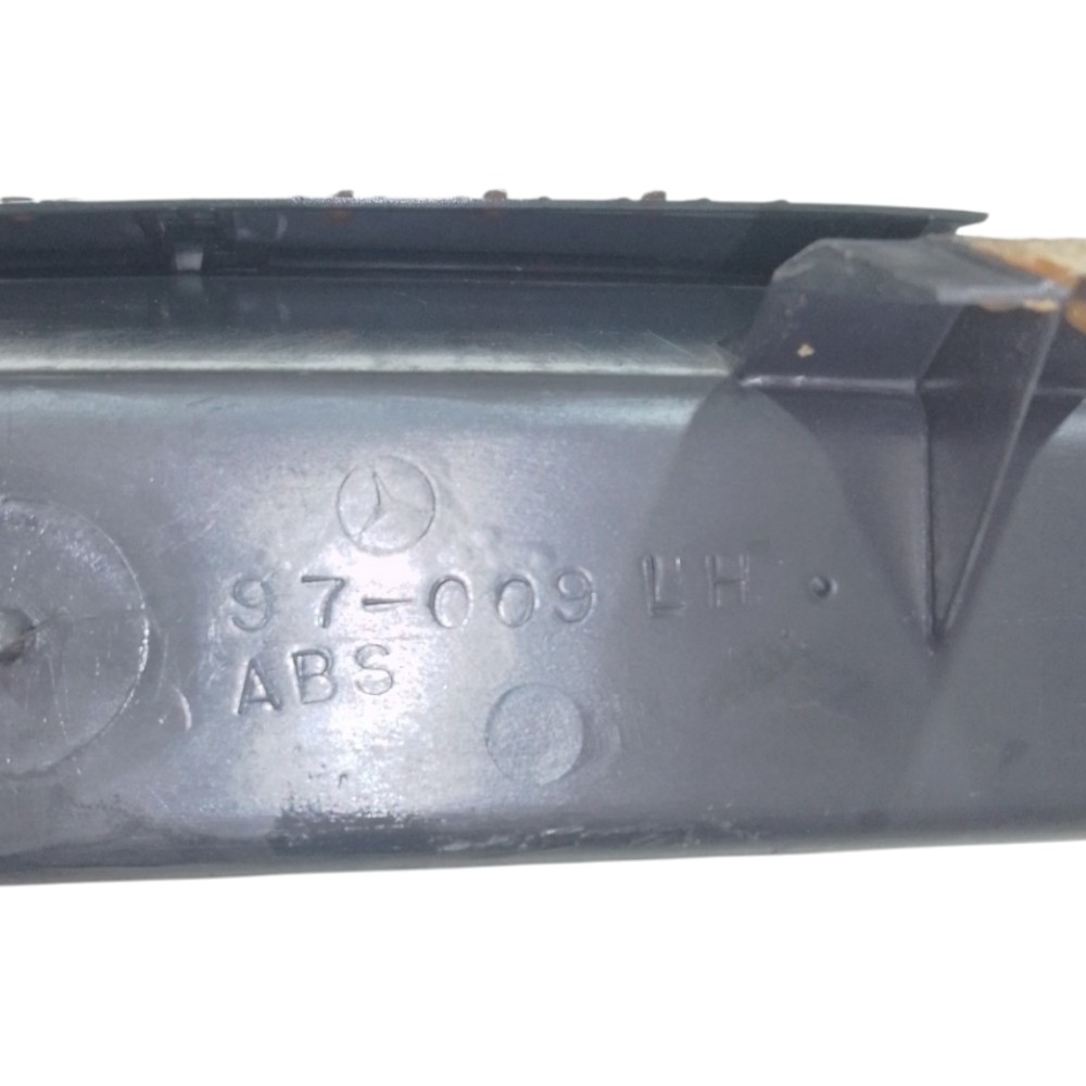Moldura Acabamento Porta Treco Mercedes Ml430 Ml320 1999 Preto 7