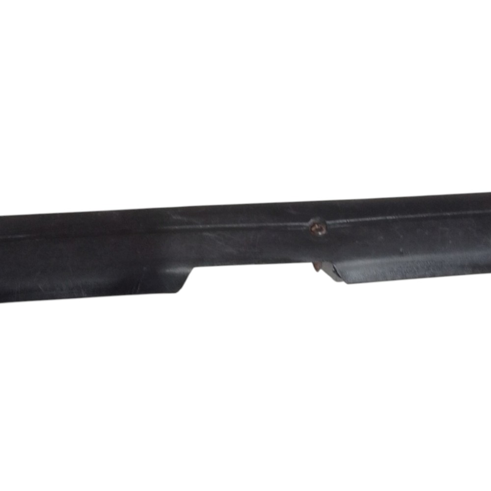 Moldura Soleira Porta Direita Fiat Uno Mille 2007 / 2008 Preto 8