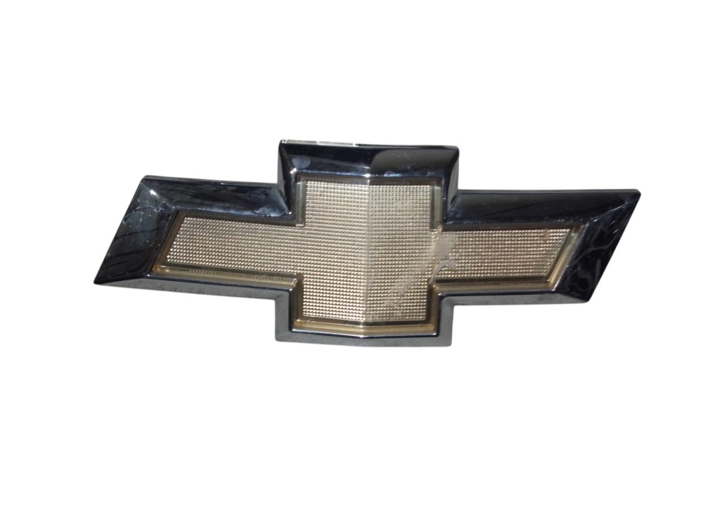Emblema Grade Dianteiro Gravata Onix Prisma 2012/2019 Et3887 Cromado 4
