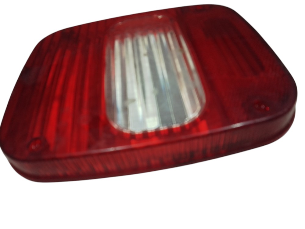 Lente lanterna Traseira Volkswagen cargo 2011 2014 5