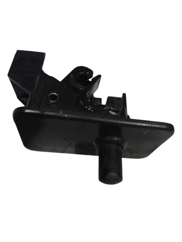 Trava Fechamento Portinhola Tanque Nissan March Versa 2011 3